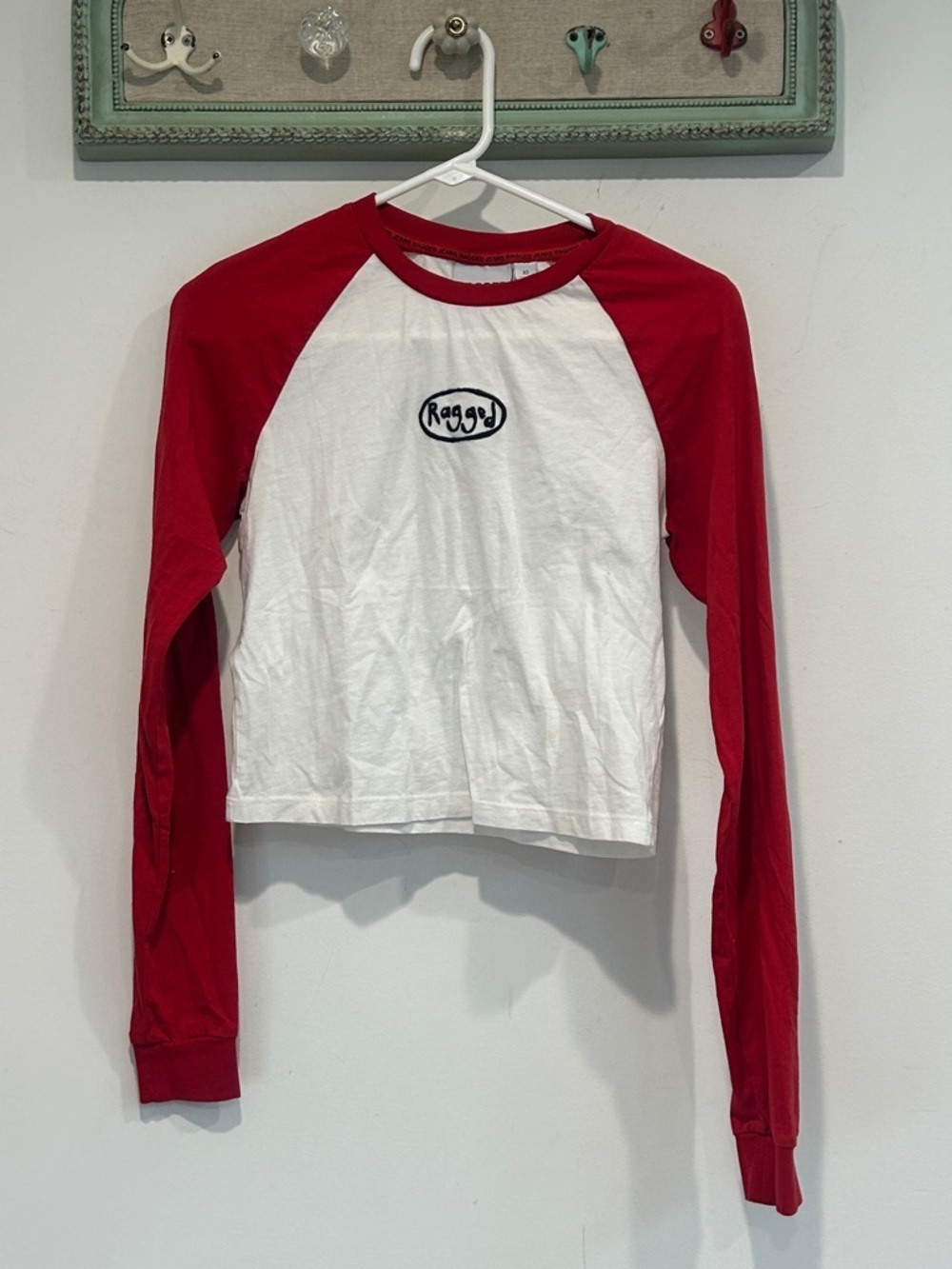 Ragged Priest White & Red Long Sleeve Raglan Top size 10 cropped tee women’s